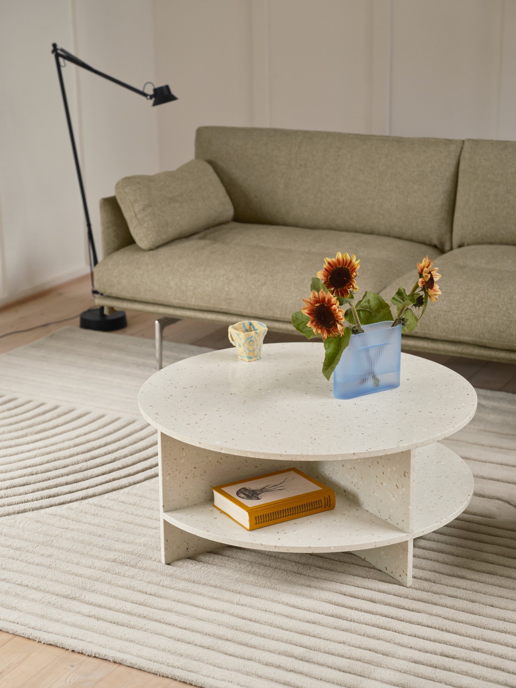 אגרטל Ridge Vase Frosted Glass White (small)
