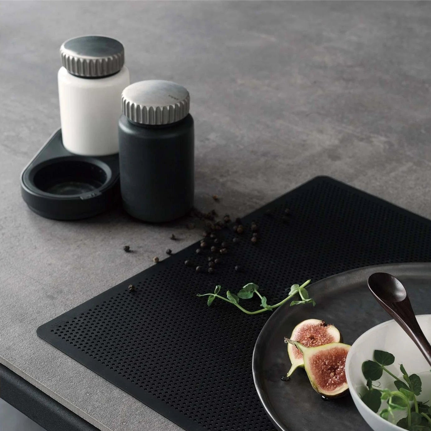 סט מלח/פלפל Salt and pepper black/white