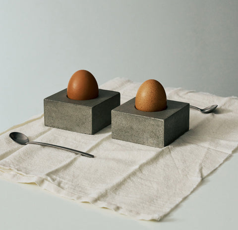 סט 2 מעמדי ביצה Uovo Egg Cup Concrete