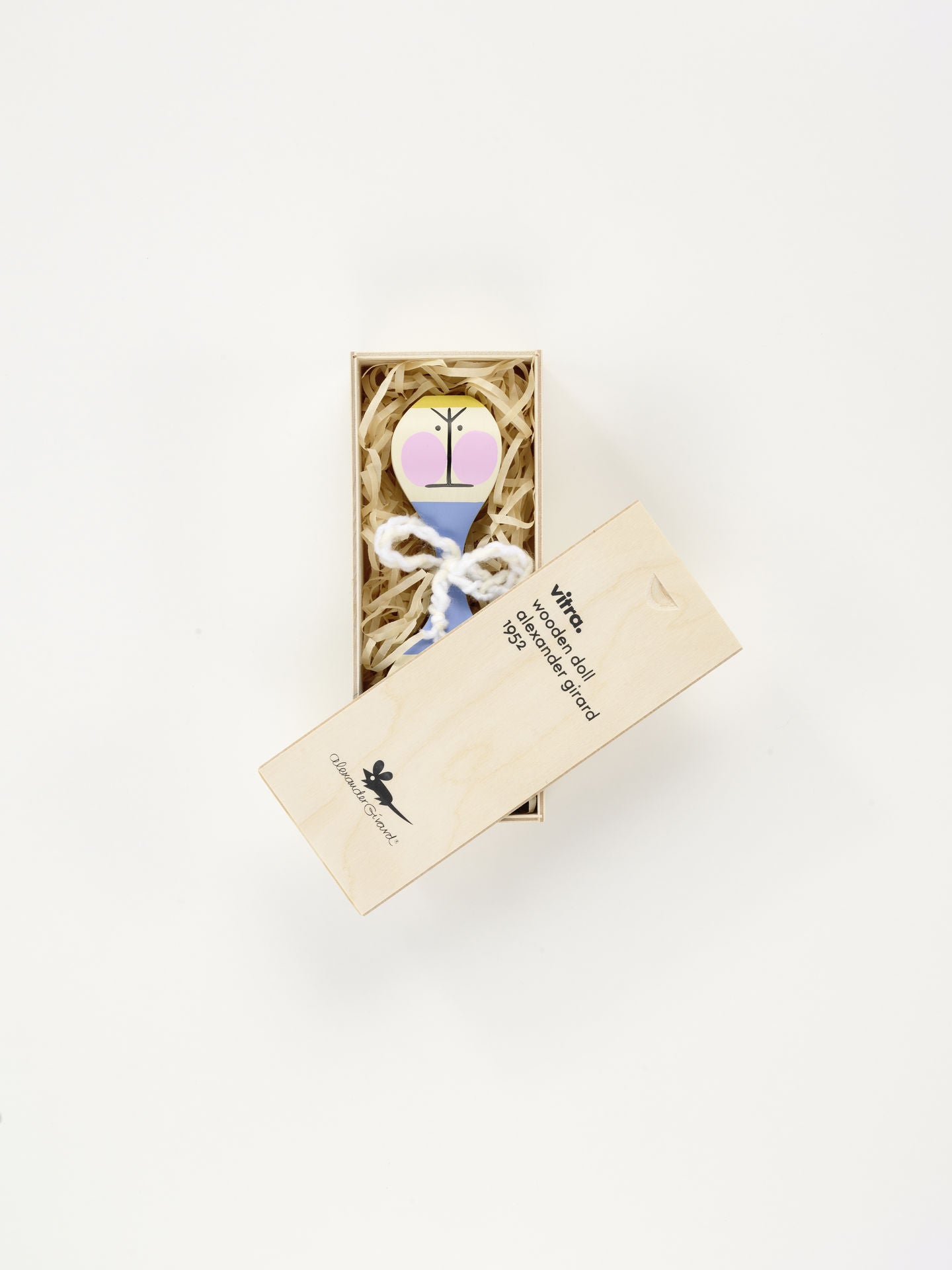 בובה Wooden Doll No. 21