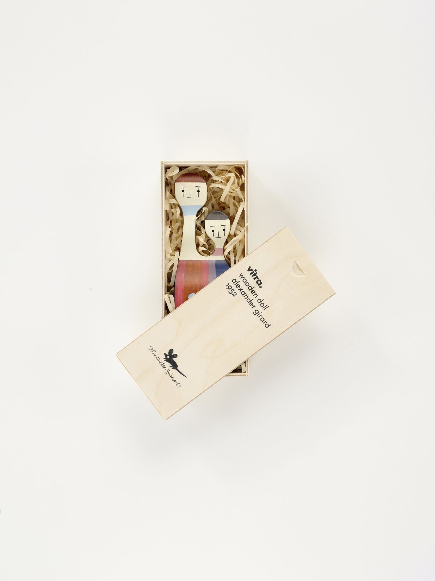 בובה Wooden Doll No. 11