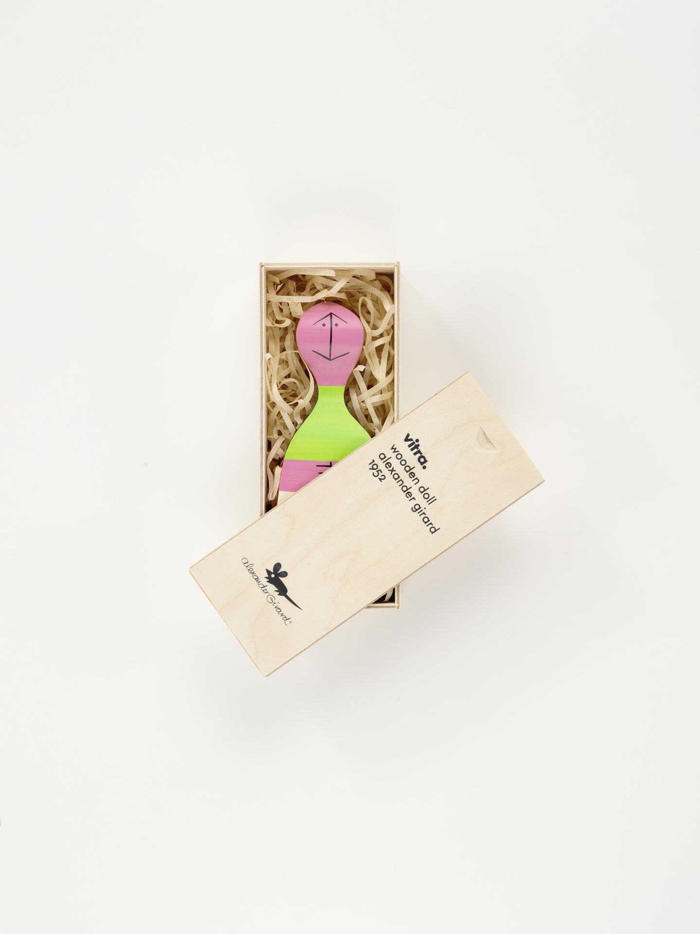 בובה Wooden Doll No. 19