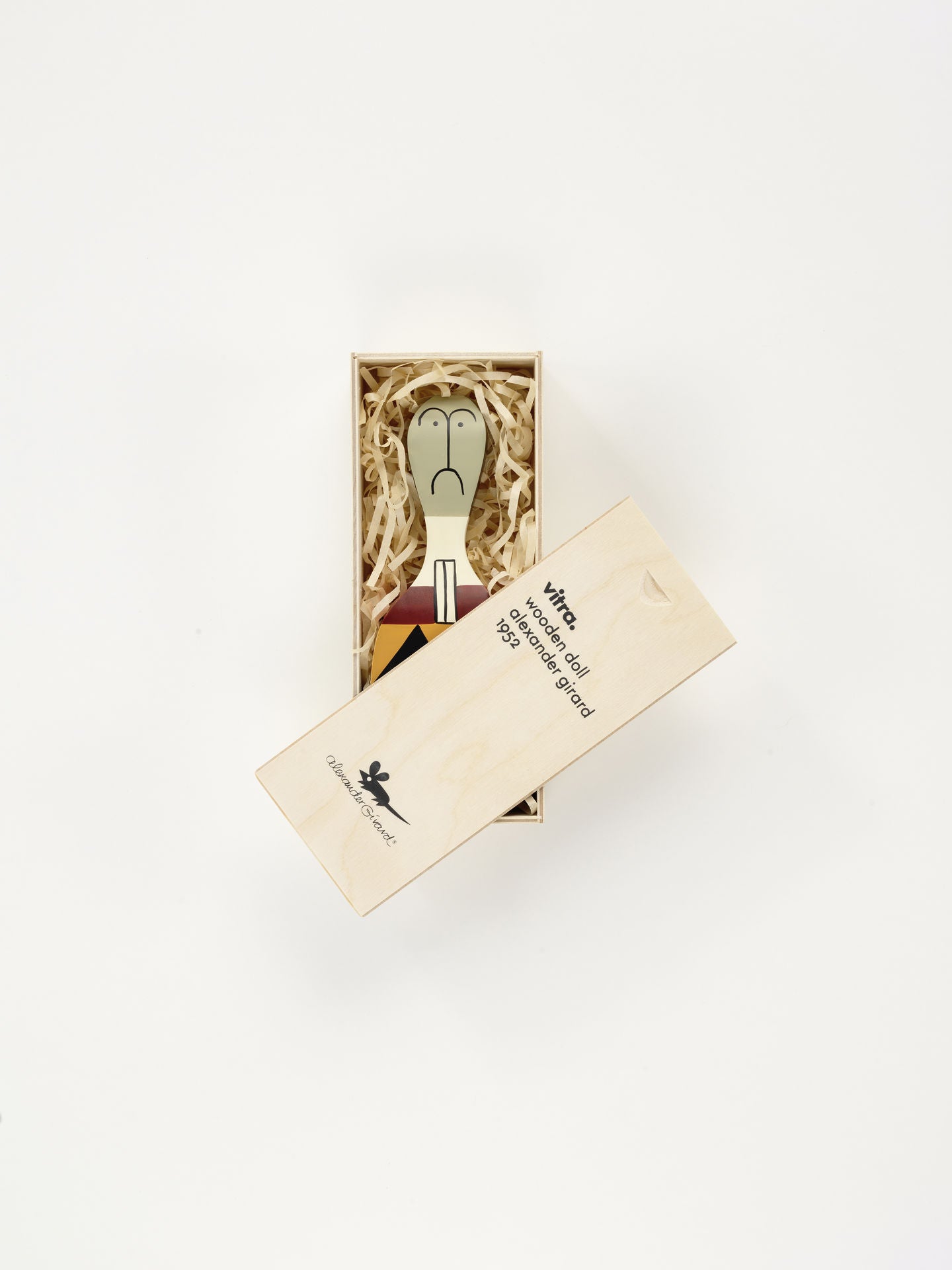 בובה Wooden Doll No. 17