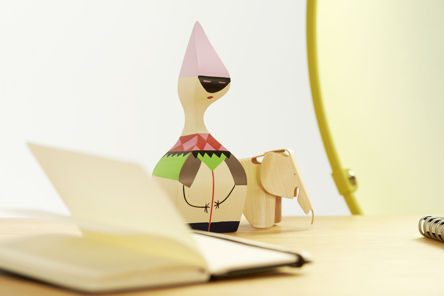 בובה Wooden Doll No. 6